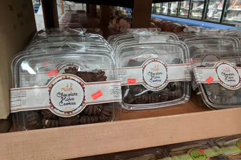 Dawnie's Bakery photo 1